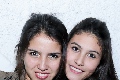  María Alcalde y Natalia Gárate.