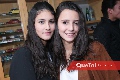  Natalia Gárate y Cristy Nava.