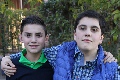  Santiago y Javier.