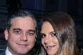  Carlos de la Garza y Alexia Cofiño.
