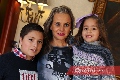  Mónica Portillo con sus hijos Juan Manuel y Mónica.