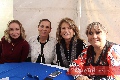 Amigas.