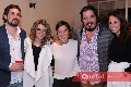  Diego Rodríguez, Priscila González, Moni Mateos, Juan Pablo Meade y Gloria Leal.