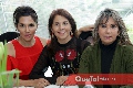  Leticia Poulet, Lorena Poulet y Leticia Muñoz.