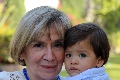  Patricia Zetina y su nieto Sebastián.