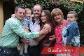  Sergio Velasco y su familia.
