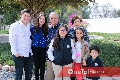  Maco Espinosa y Rocío Abaroa de Espinosa con sus nietos.