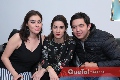  Jimena Salazar, Reina Pérez y José Luis.