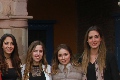  Muy guapas.