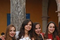   Muy guapas.