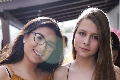  Ximena y Mariana.
