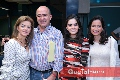  Adriana Carrera, Rafael y Adriana Olmos y Mónica Medlich.