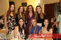 La novia con su hermana gemela y sus amigas.