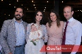  Miguel Martínez, Mariana Meade de Martínez, Andrea Fernández de Coulón y Eduardo Coulón con Mariel.