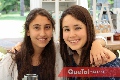  Asia y Sofi Cabral.