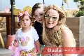 María Valentina, Agustín y Luz Adriana Félix .