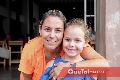 Tania Morales y Valeri García.