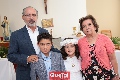 Con sus abuelos, Jesús Conde y Dolores Solis de Conde.