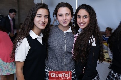  Marlú Estrada, Chiara Pizzuto y Javiera Gómez.