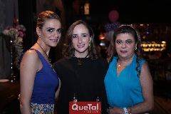 Ángeles con Claudia y Lizette Abud Sarquis.