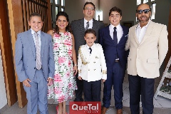  Moy, Maribel, Moisés, Arturo, Juan Pablo Payán y Teófilo Torres Corzo.