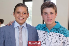  Moy y Rodrigo.