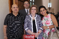  Juan, Moisés, Martha y Maribel Payán.