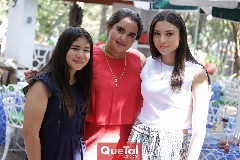  Emilia, Marthita y Sofía Payán.