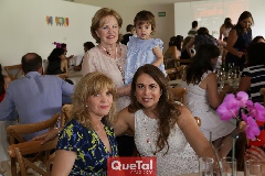  Lynette de Pizzuto, Marina, Daniela Pizzuto y Pili Díaz de León.
