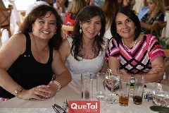  Carmen Alejo, Adriana Padilla y Claudia Ortiz.