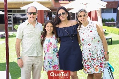 Pablo Díaz, María Inés, Ana Paula Valdés y Michelle Zarur.