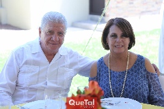  Jorge Alcalde y Graciela de Alcalde.