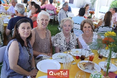  Cecilia Meade, Vero Mendizábal, Julia  Mendizábal y Rebeca Mendizabal.