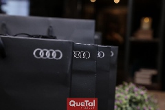  Souvenirs.