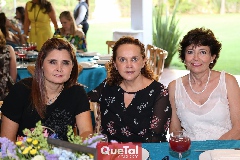 Elsa Félix, Lucy Villanueva y Marusa de Palau.