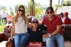 Ana Ortuño, Alejandro Chávez y Oscar Romero.