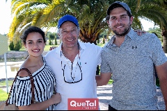 Marcela, Federico y Fede Díaz Infante.