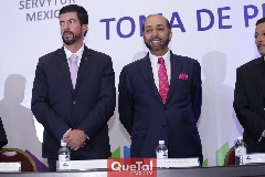  Juan Pablo Almazán y Teófilo Torres Corzo.