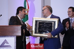  Alejandro Pérez y Gerardo Zermeño, Presidente y Ex Presidente de CANACO.