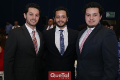  César, Toño y Mauricio Correa.