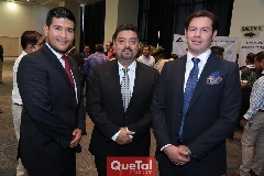  Juan Branca, Alejandro Pérez Rodríguez y Juan Munguía.