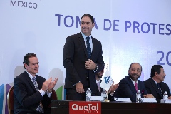  Luis Mahbub.
