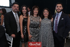  Familia Pérez.