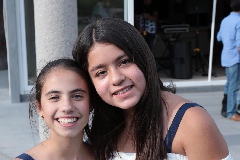 Marijó y Sara.
