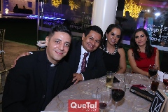  Padre Sergio, Aurelio Ortega, Fany Muñoz e Iliana Ortega.