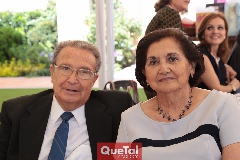 Moisés García y Ruth Leiva.