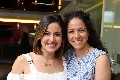 Pili Hernández y Cristina Rosales .