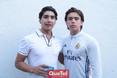  Miguel y Óscar.