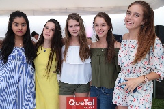  Ana Pau, Meli, Mariana, Fer y Gris.