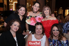  Claudia Duque, Beatriz Carrillo, Claudia Serment, Paty Pérez y María Esther Aguillón.